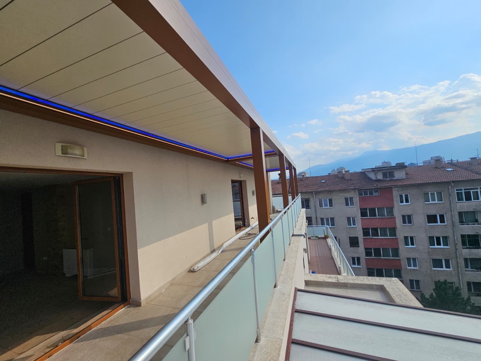 Пергола CLASSROOF – София (2)